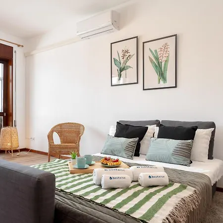 Apartman Stylish Modern Flat W/ Balcony! *